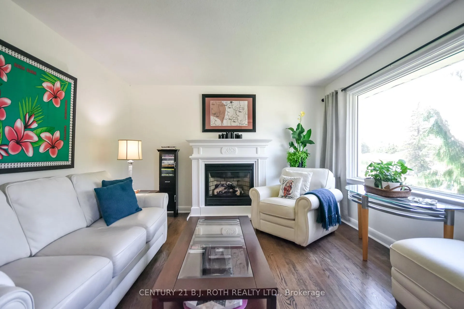 Photo 4 of 223 Wellington Street E, Barrie, Codrington — HOMEH