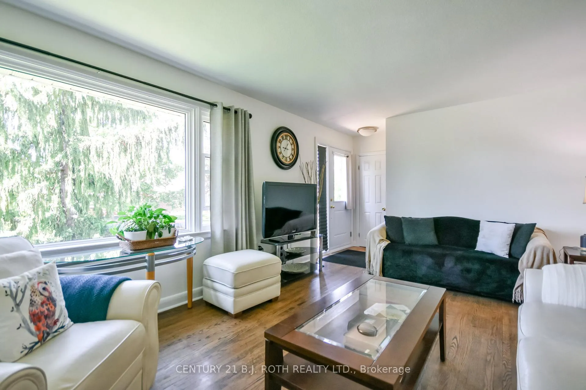 Photo 5 of 223 Wellington Street E, Barrie, Codrington — HOMEH
