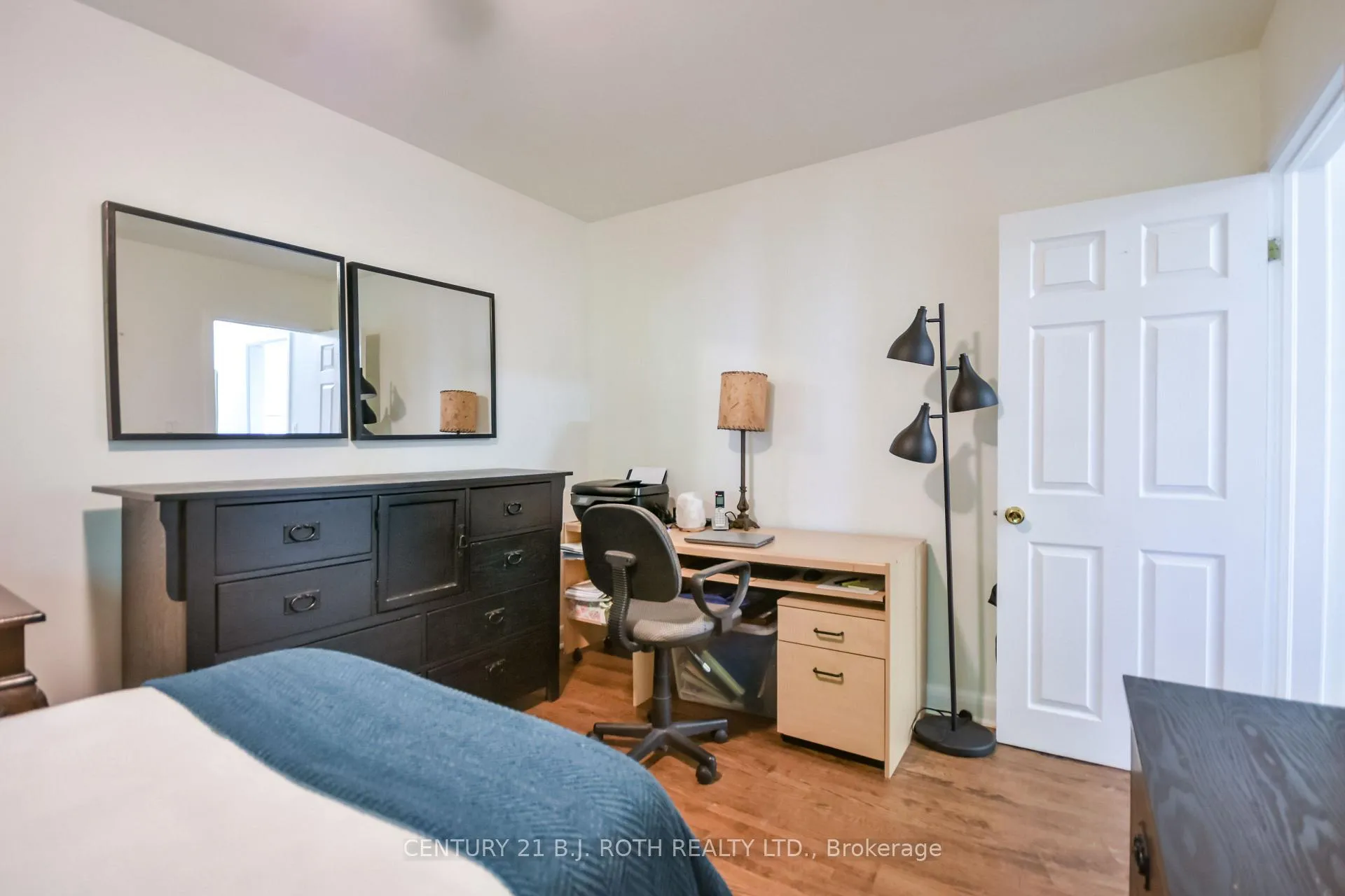 Photo 19 of 223 Wellington Street E, Barrie, Codrington — HOMEH