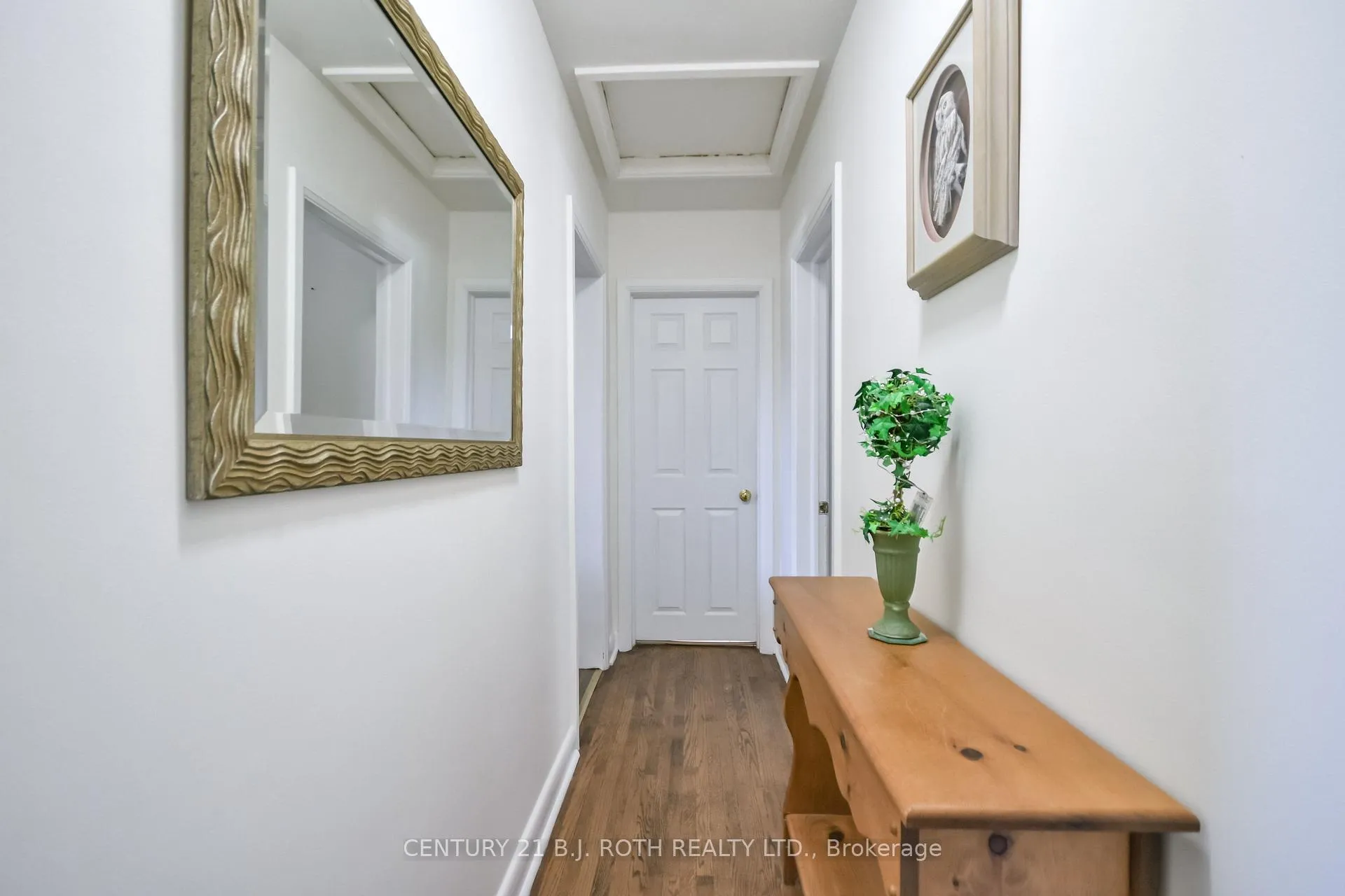 Photo 23 of 223 Wellington Street E, Barrie, Codrington — HOMEH