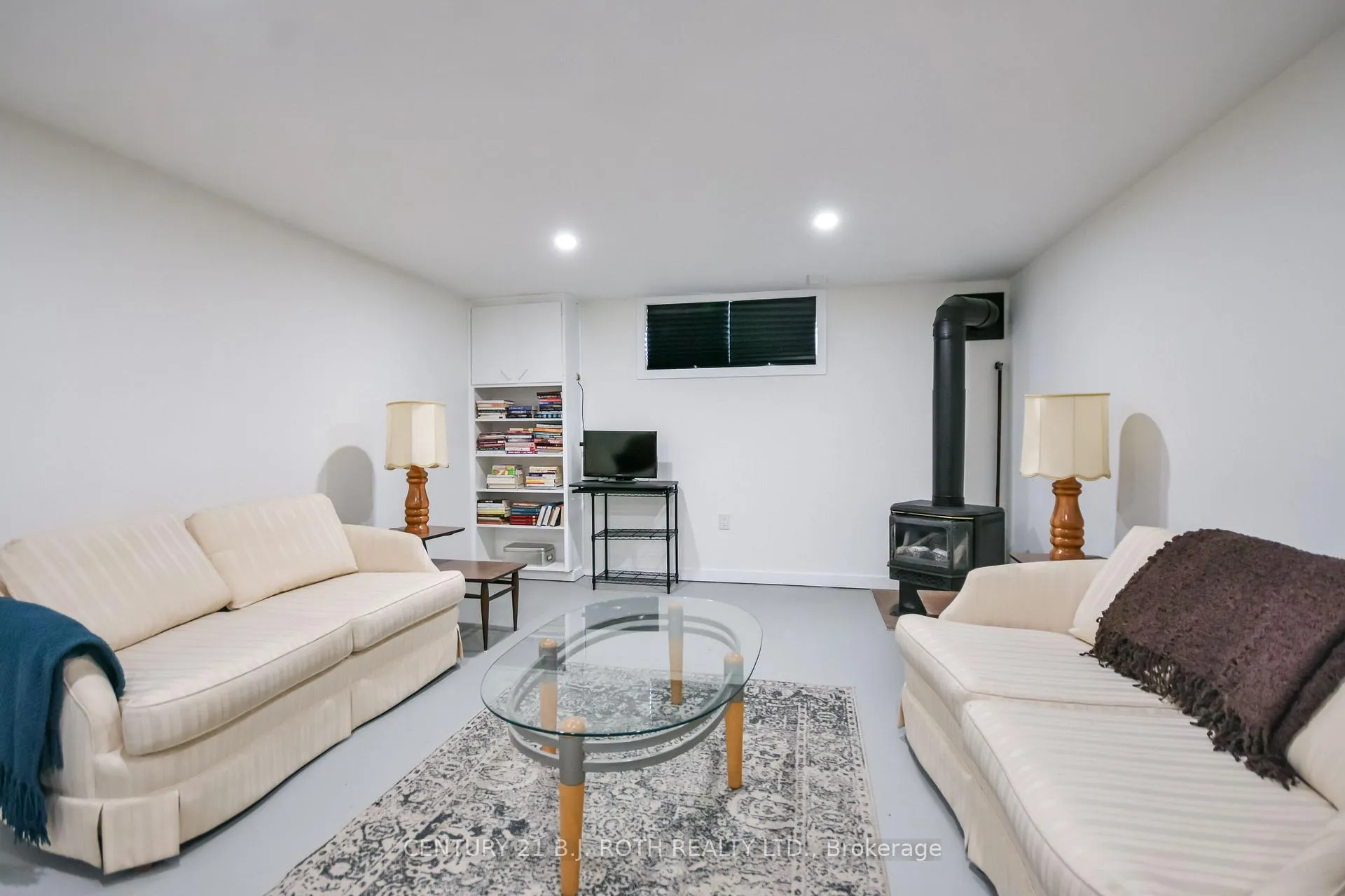 Photo 29 of 223 Wellington Street E, Barrie, Codrington — HOMEH