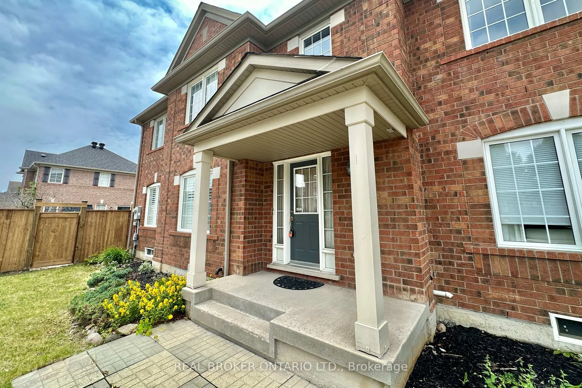 Photo 3 of 1 Armando Drive, Markham, Wismer — HOMEH