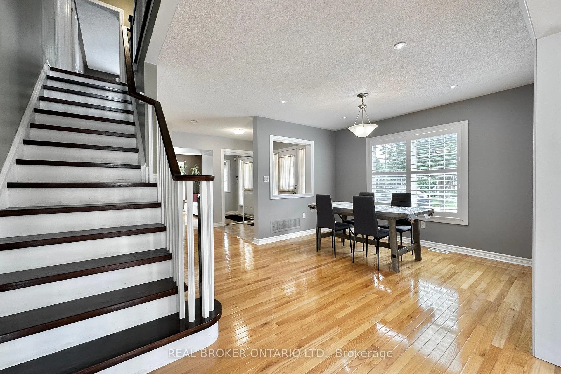 Photo 5 of 1 Armando Drive, Markham, Wismer — HOMEH