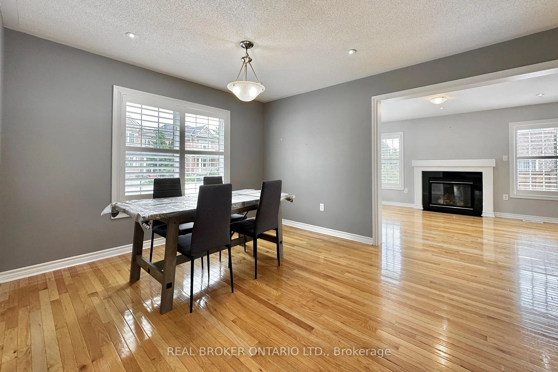 Photo 7 of 1 Armando Drive, Markham, Wismer — HOMEH