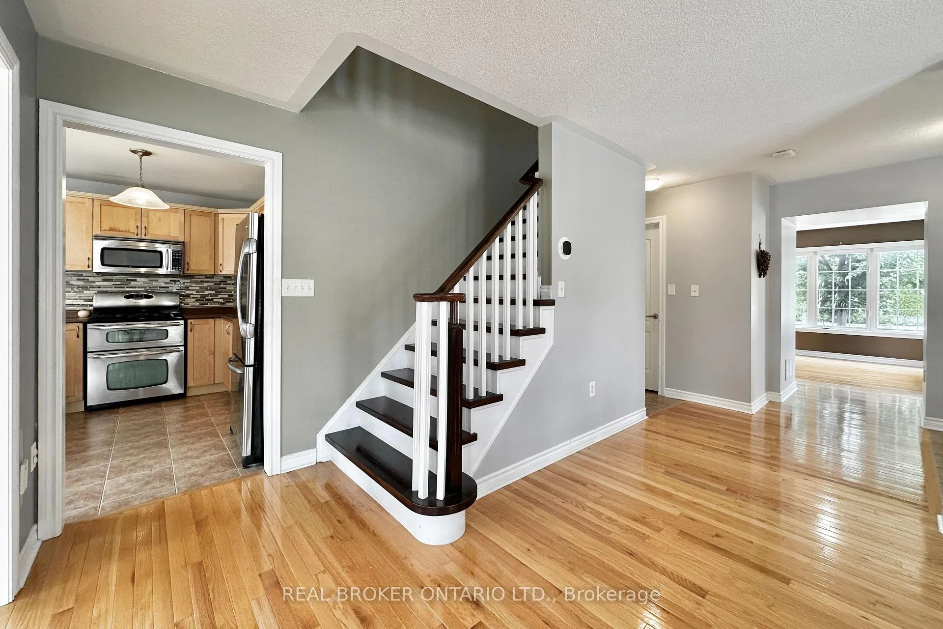 Photo 9 of 1 Armando Drive, Markham, Wismer — HOMEH
