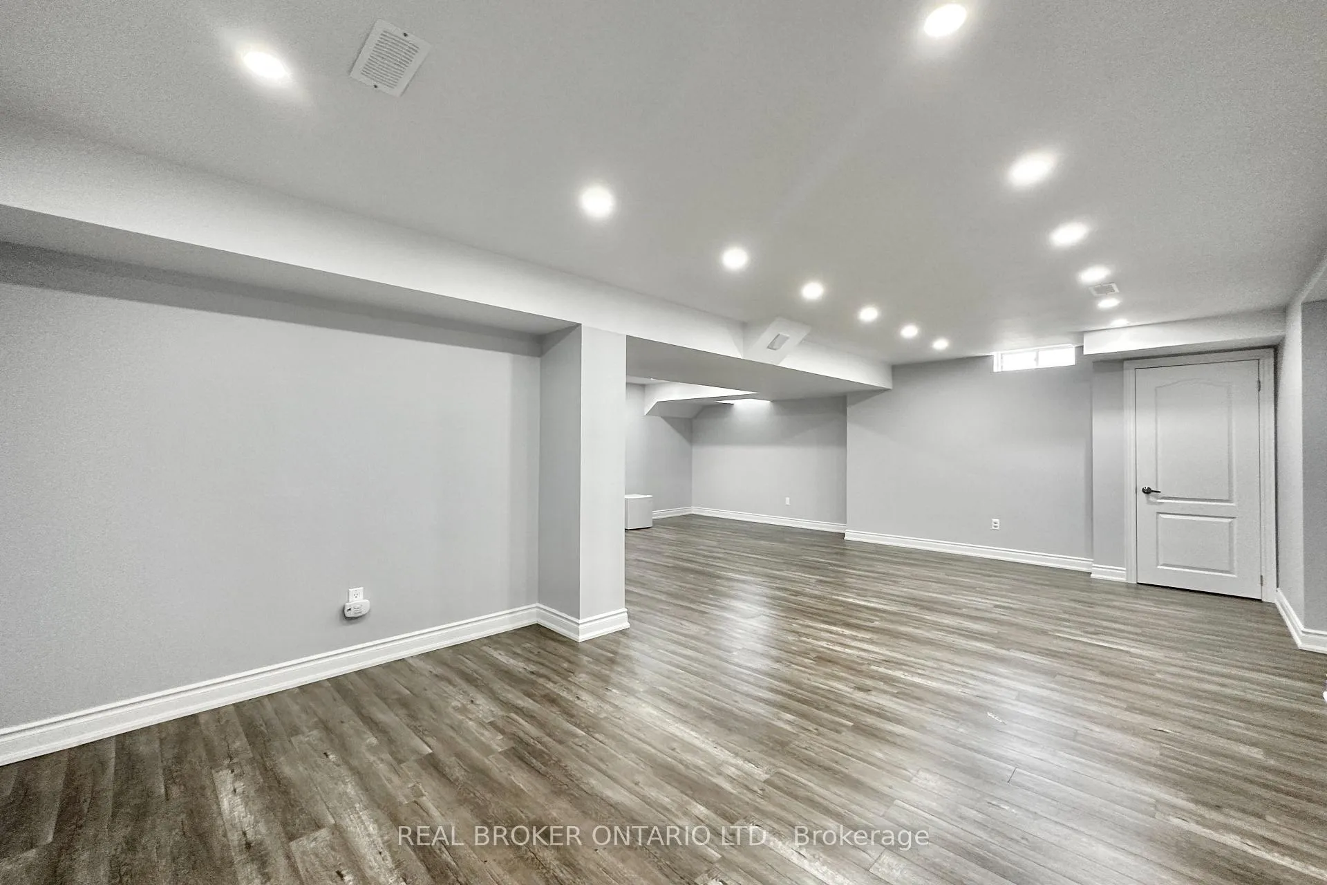 Photo 36 of 1 Armando Drive, Markham, Wismer — HOMEH