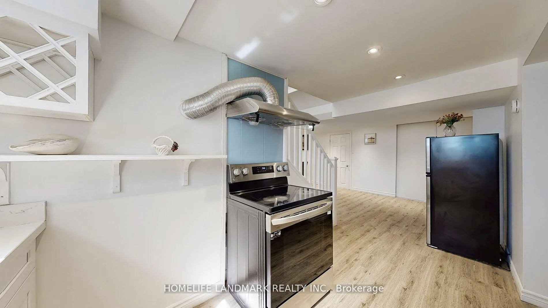 Photo 13 of Unit Basement, 11 Uplands Avenue, Vaughan, Uplands — HOMEH