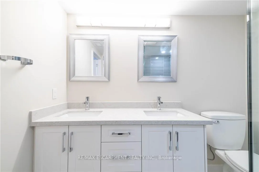 Photo 15 of Unit 2, 196 Upper Paradise Road, Hamilton, Westcliffe — HOMEH