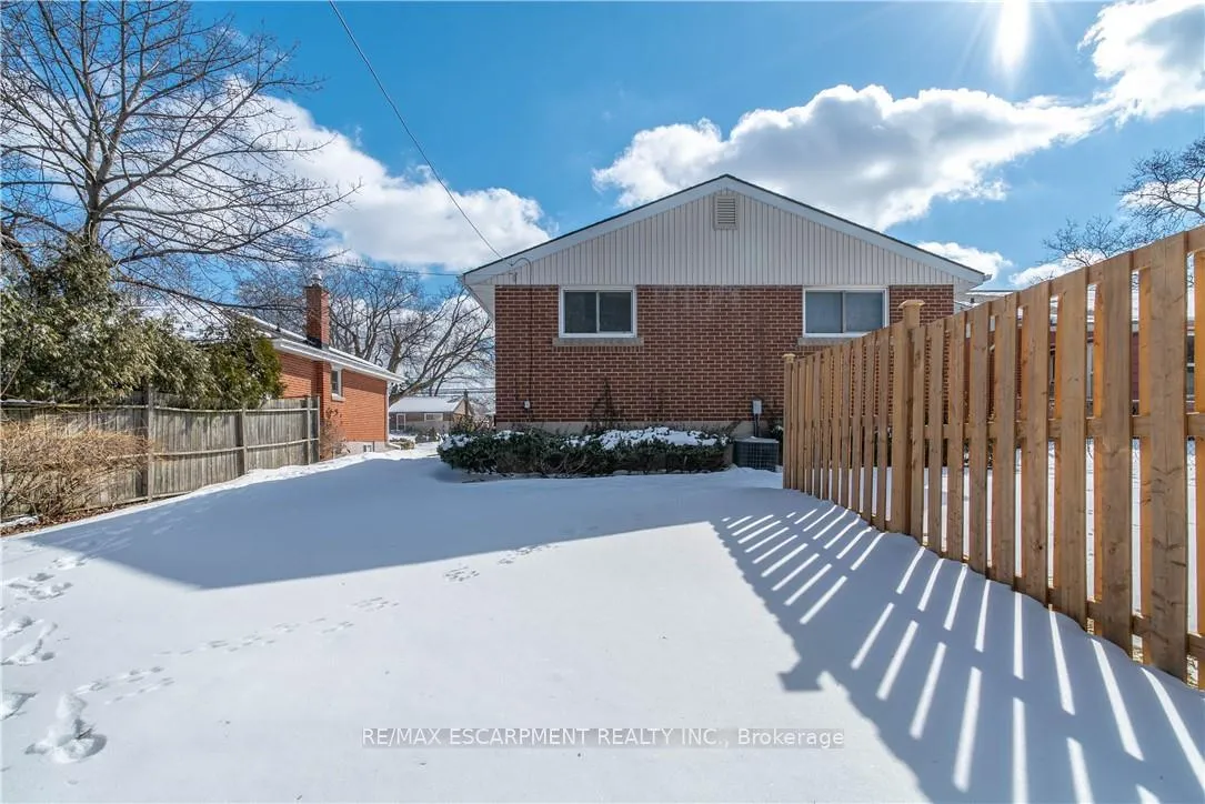 Photo 24 of Unit 2, 196 Upper Paradise Road, Hamilton, Westcliffe — HOMEH