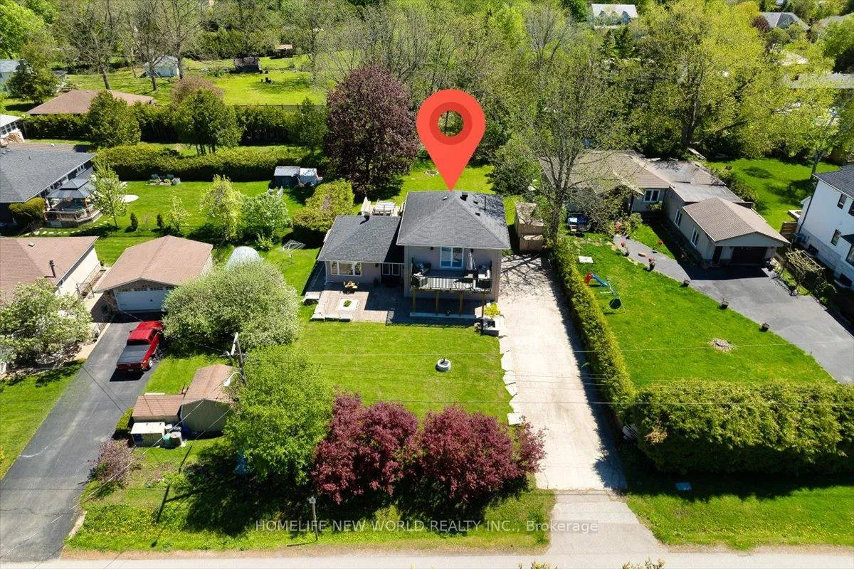Photo 3 of 853 Fairbank Avenue, Georgina, Historic Lakeshore Communities — HOMEH
