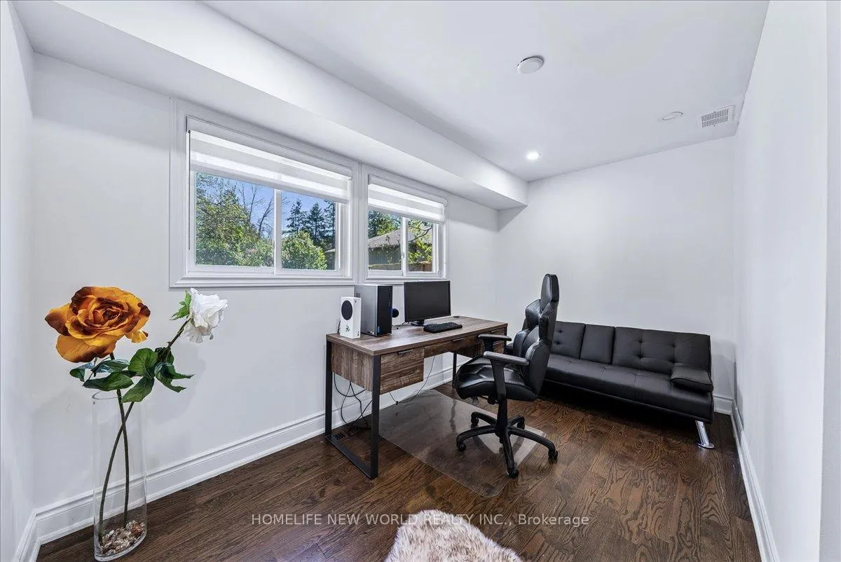 Photo 20 of 853 Fairbank Avenue, Georgina, Historic Lakeshore Communities — HOMEH