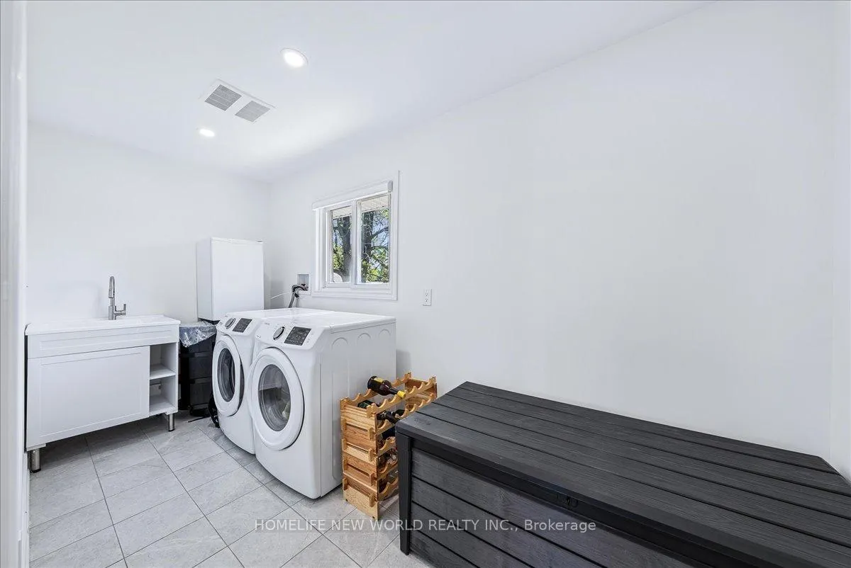 Photo 33 of 853 Fairbank Avenue, Georgina, Historic Lakeshore Communities — HOMEH