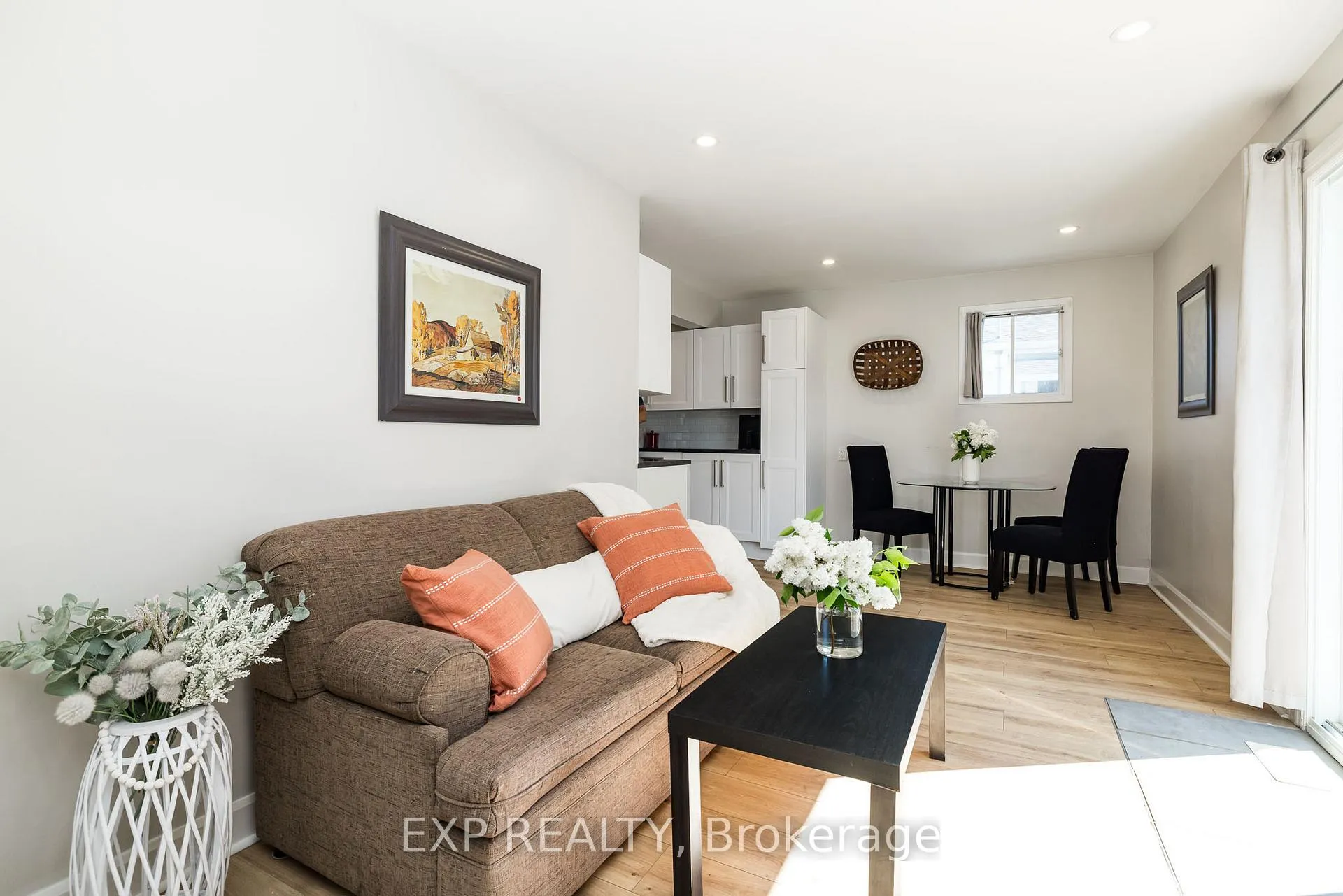 Photo 18 of 180 Wellington Street, Carleton Place — HOMEH