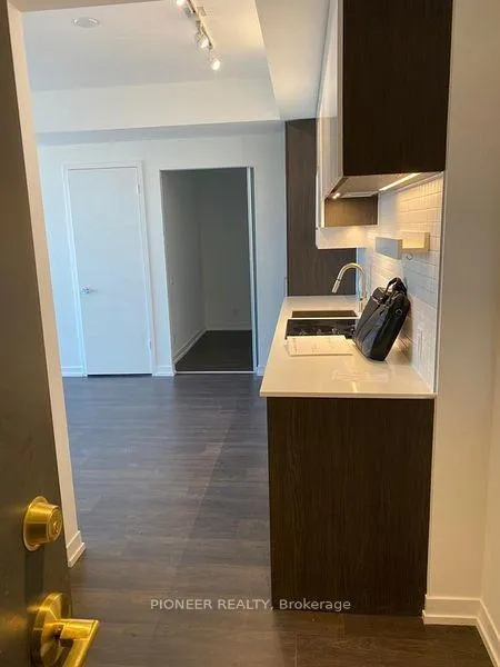Photo 8 of Unit 4612, 898 Portage Parkway, Vaughan, Vaughan Corporate Centre — HOMEH