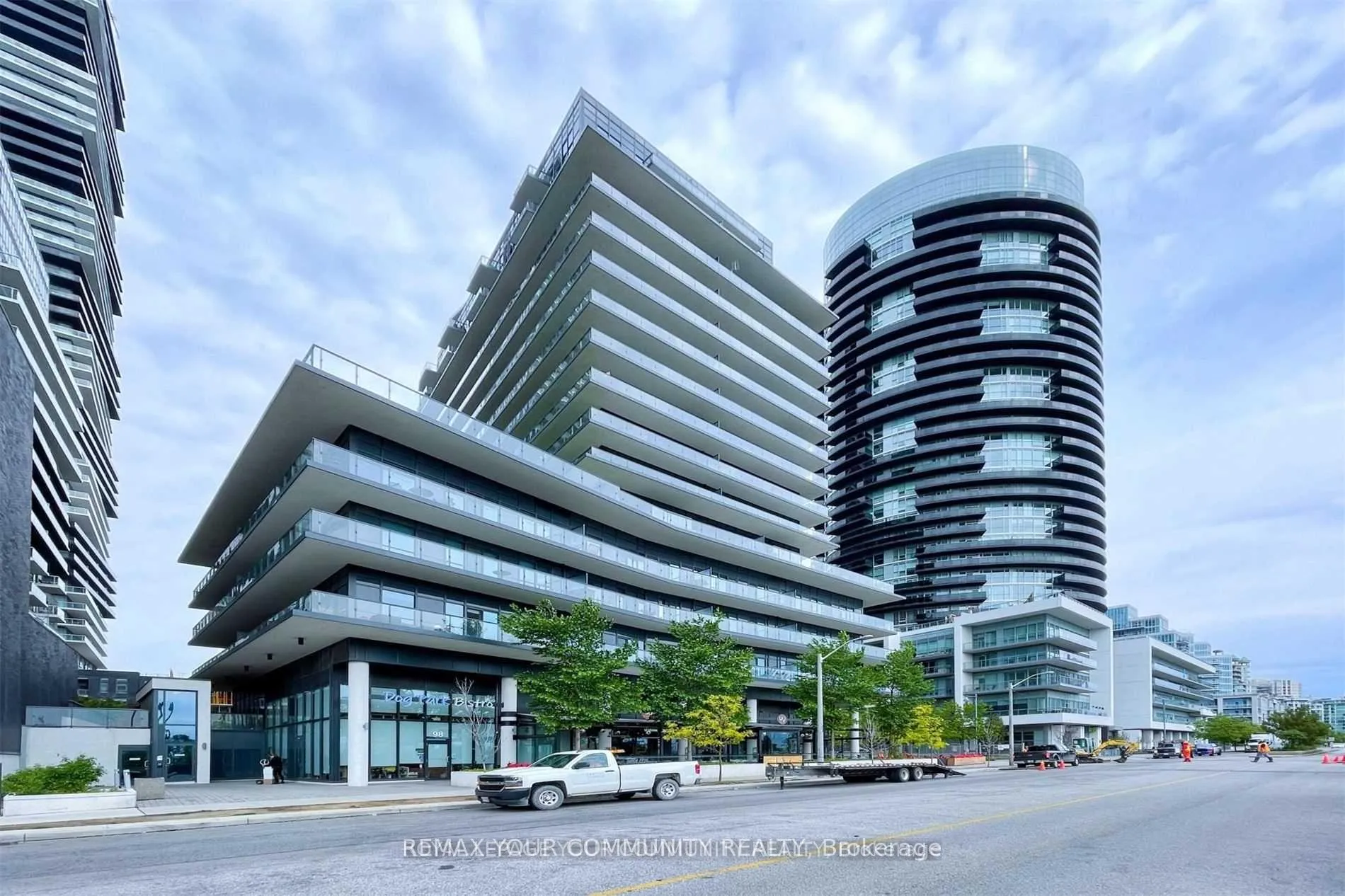 Front of Unit 1714, 39 Annie Craig Drive