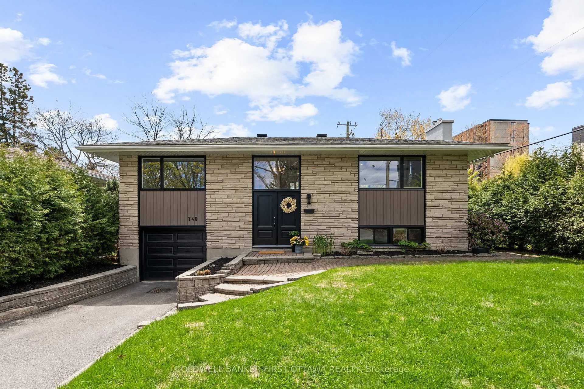 Photo 1 of 740 Garner Avenue, Ottawa, Mooneys Bay/Riverside Park — HOMEH