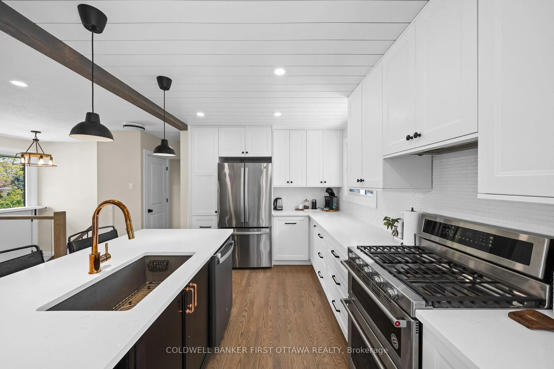 Photo 5 of 740 Garner Avenue, Ottawa, Mooneys Bay/Riverside Park — HOMEH