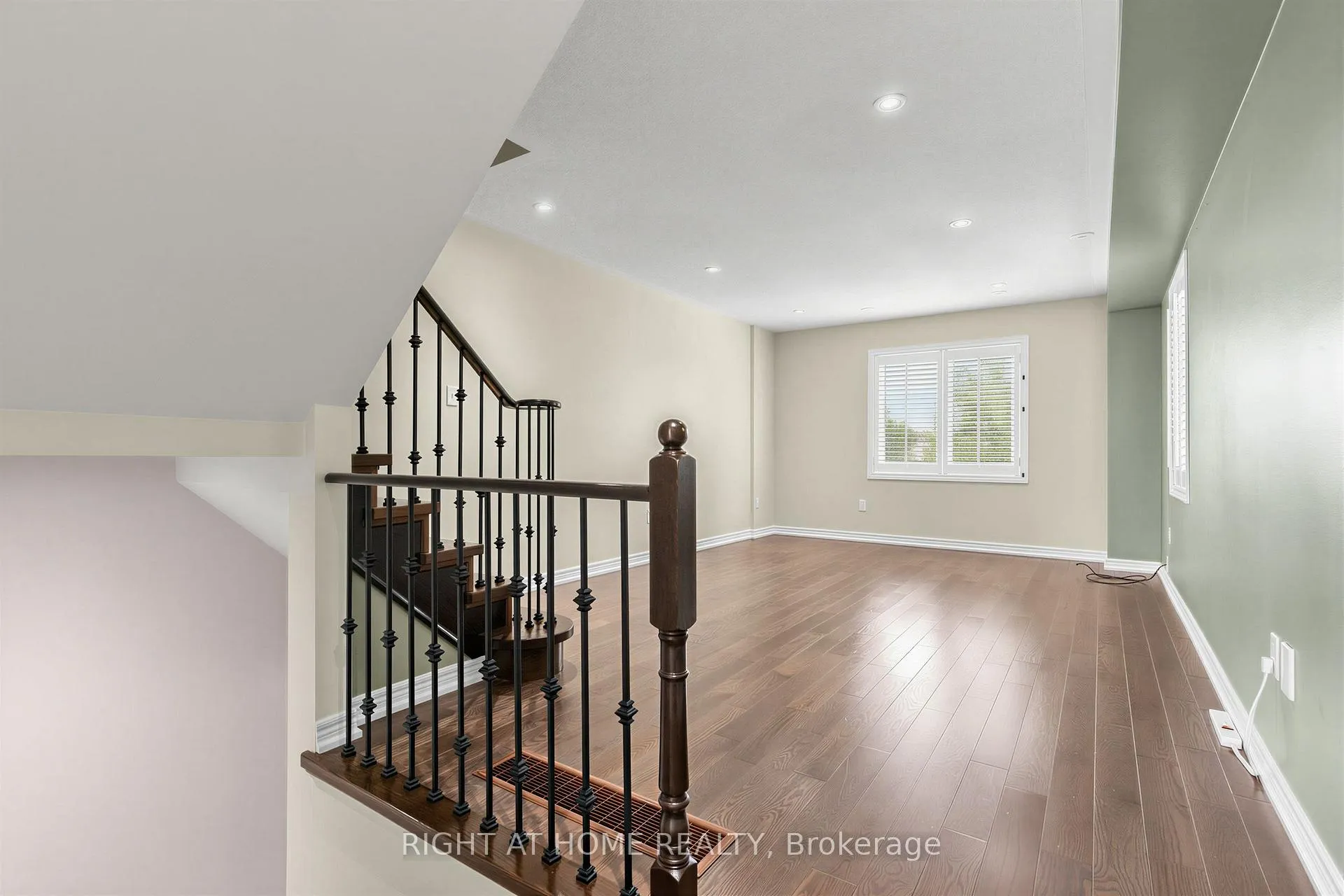 Photo 10 of 2628 Bur Oak Avenue, Markham, Cornell — HOMEH