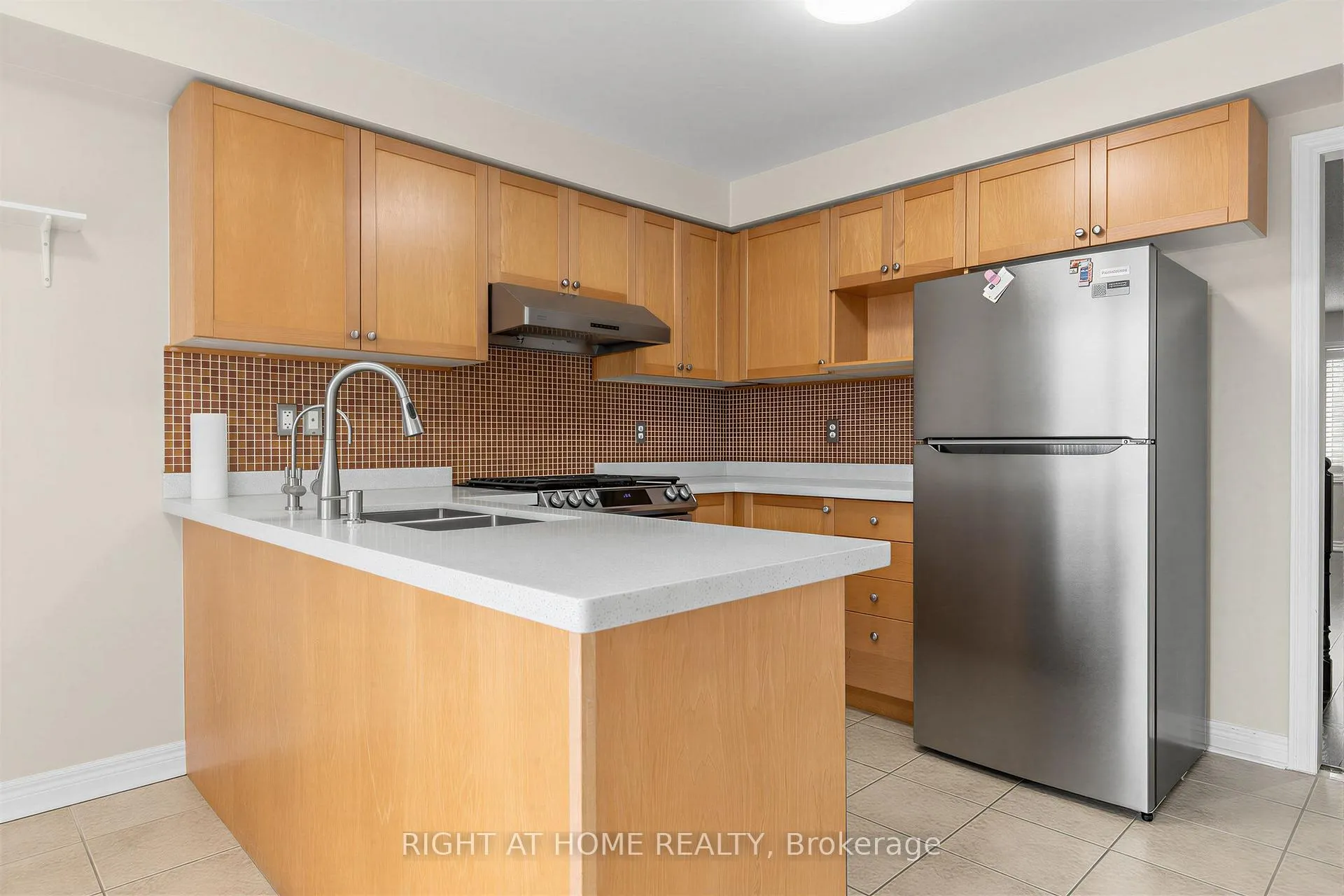 Photo 15 of 2628 Bur Oak Avenue, Markham, Cornell — HOMEH