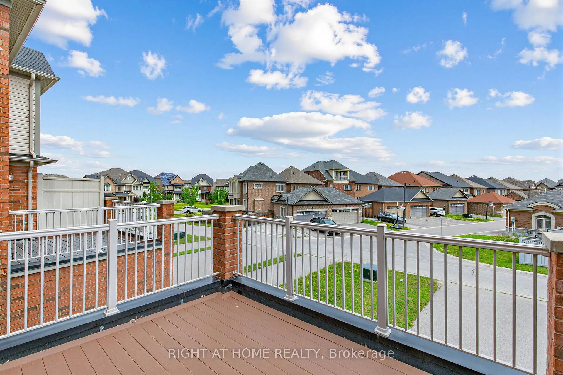 Photo 17 of 2628 Bur Oak Avenue, Markham, Cornell — HOMEH