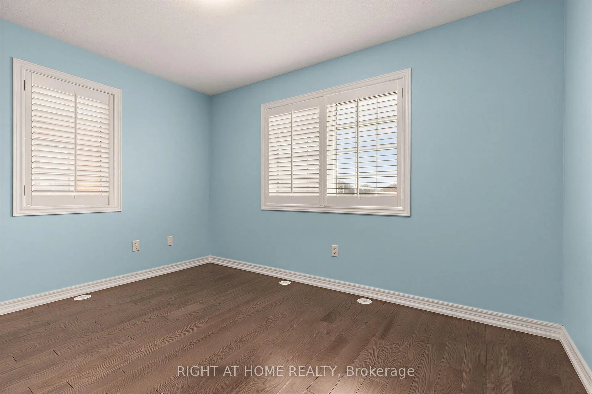 Photo 21 of 2628 Bur Oak Avenue, Markham, Cornell — HOMEH