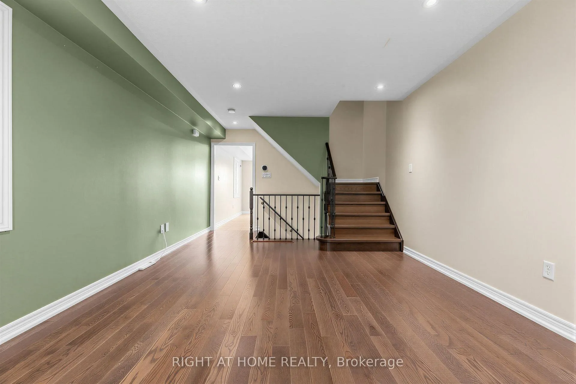Photo 31 of 2628 Bur Oak Avenue, Markham, Cornell — HOMEH