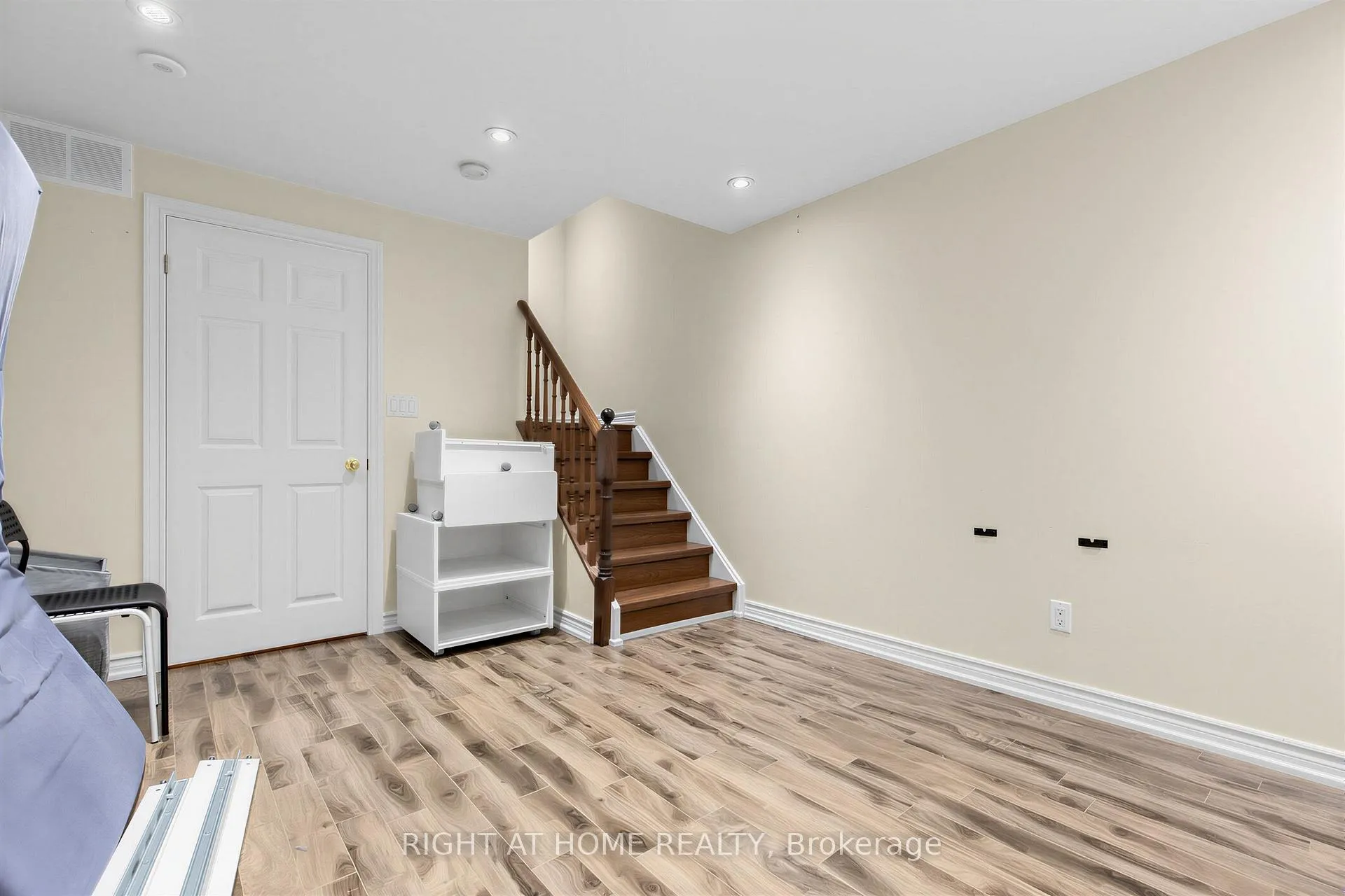 Photo 32 of 2628 Bur Oak Avenue, Markham, Cornell — HOMEH