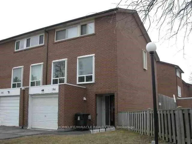 Front of Unit 194, 6444 Finch Avenue W