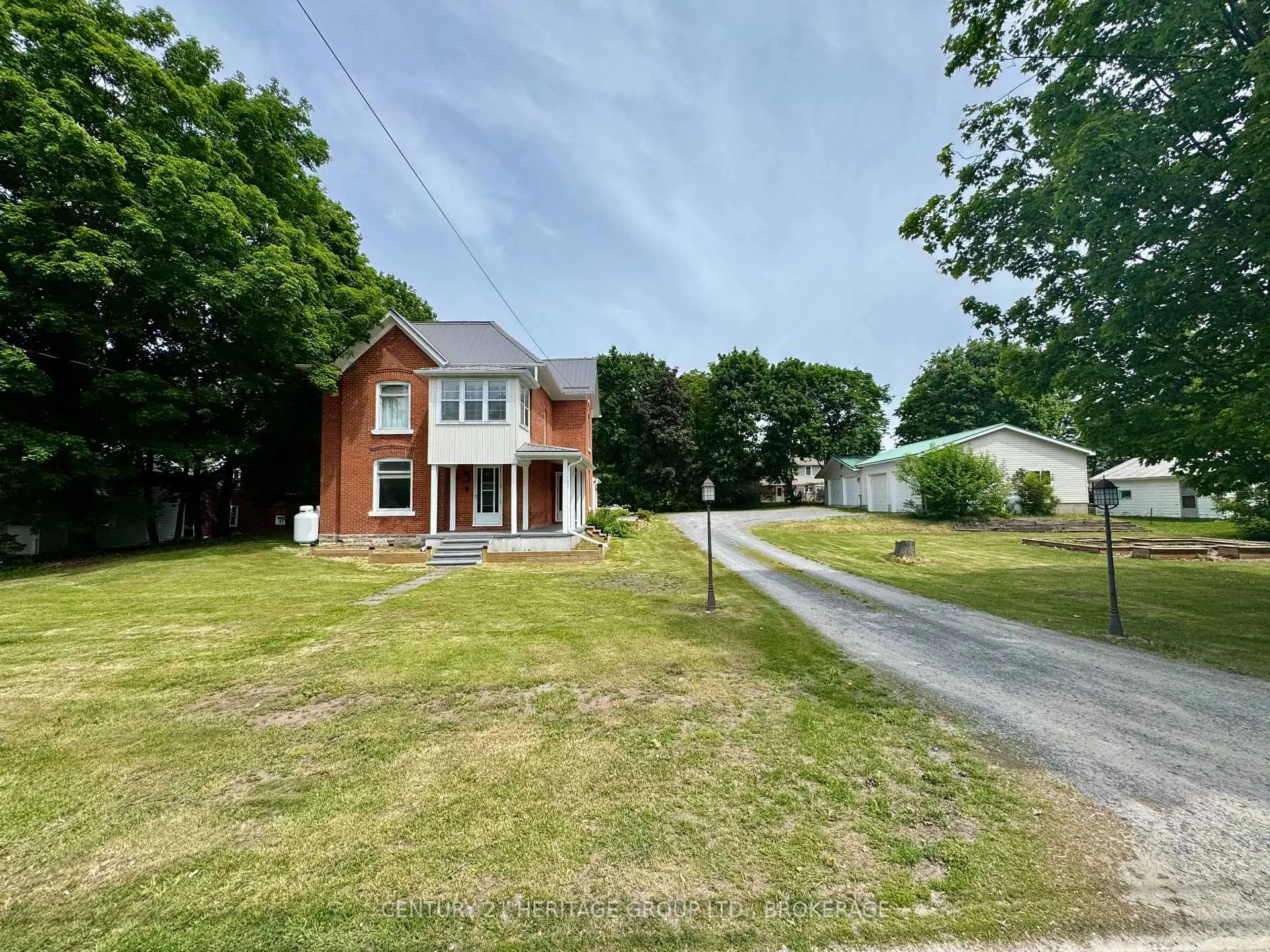 Photo 1 of 2924 Rutledge Road, Frontenac, Frontenac South — HOMEH