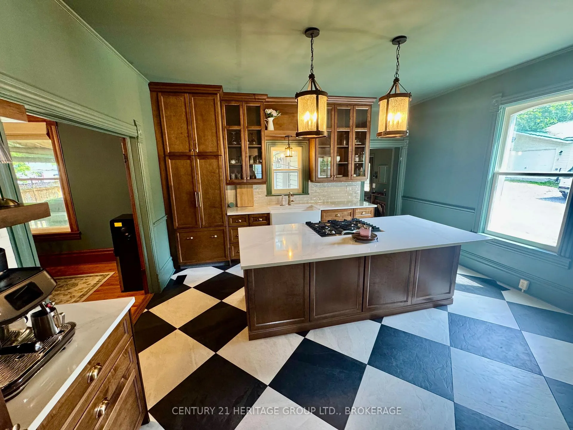 Photo 4 of 2924 Rutledge Road, Frontenac, Frontenac South — HOMEH