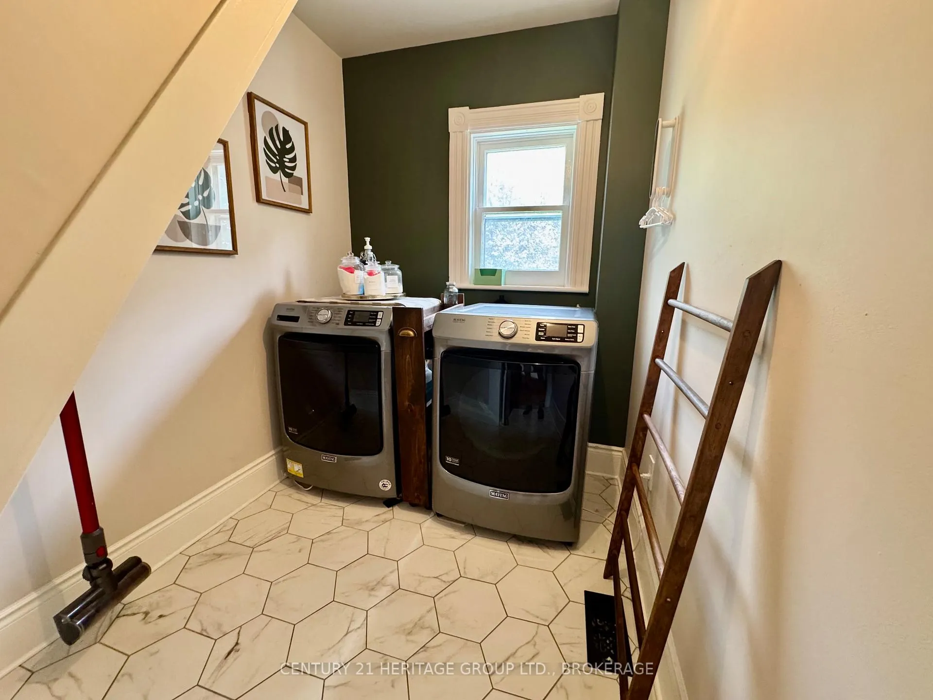 Photo 7 of 2924 Rutledge Road, Frontenac, Frontenac South — HOMEH
