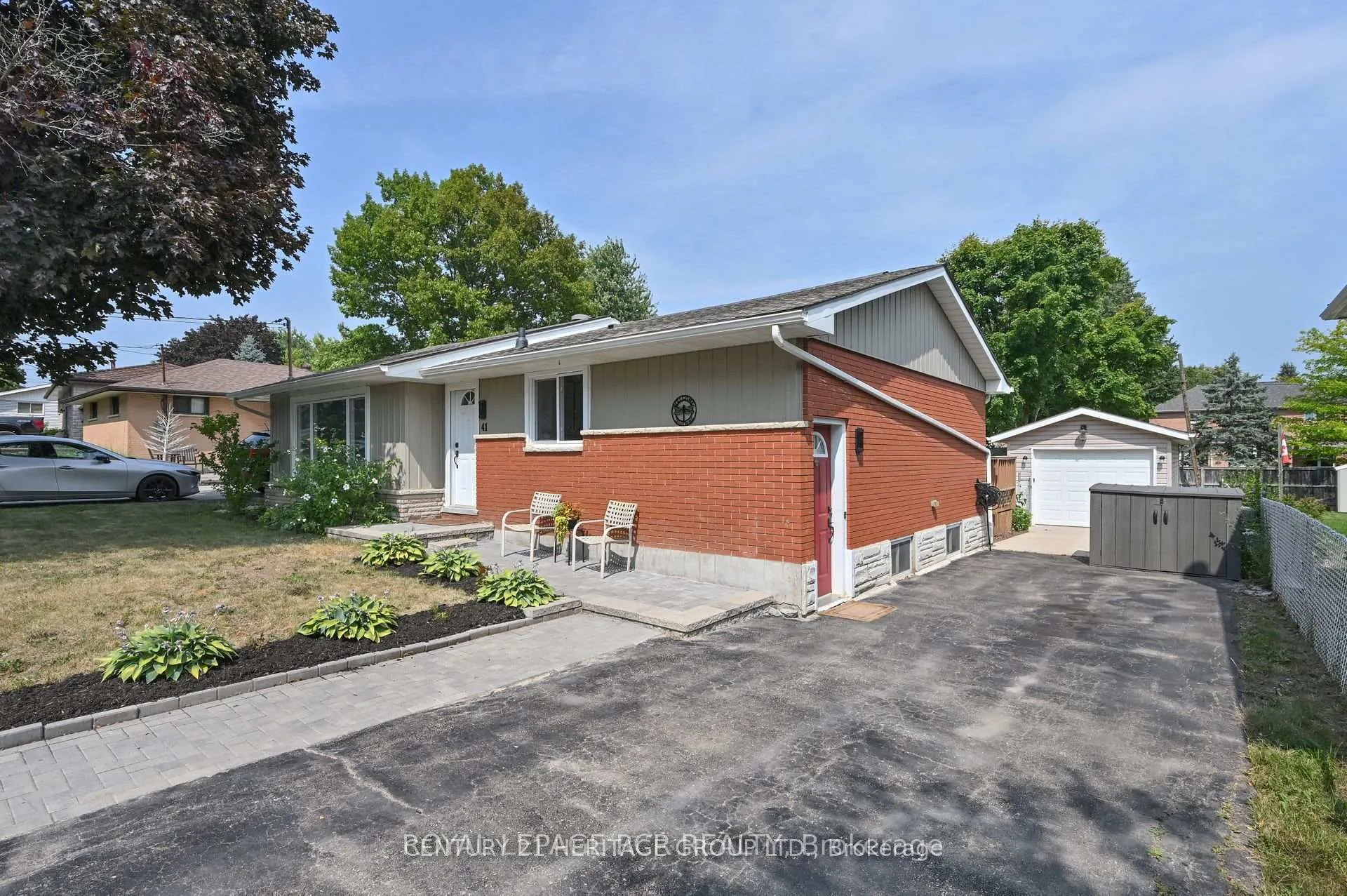 Photo 2 of 41 Evans Road, New Tecumseth, Alliston — HOMEH