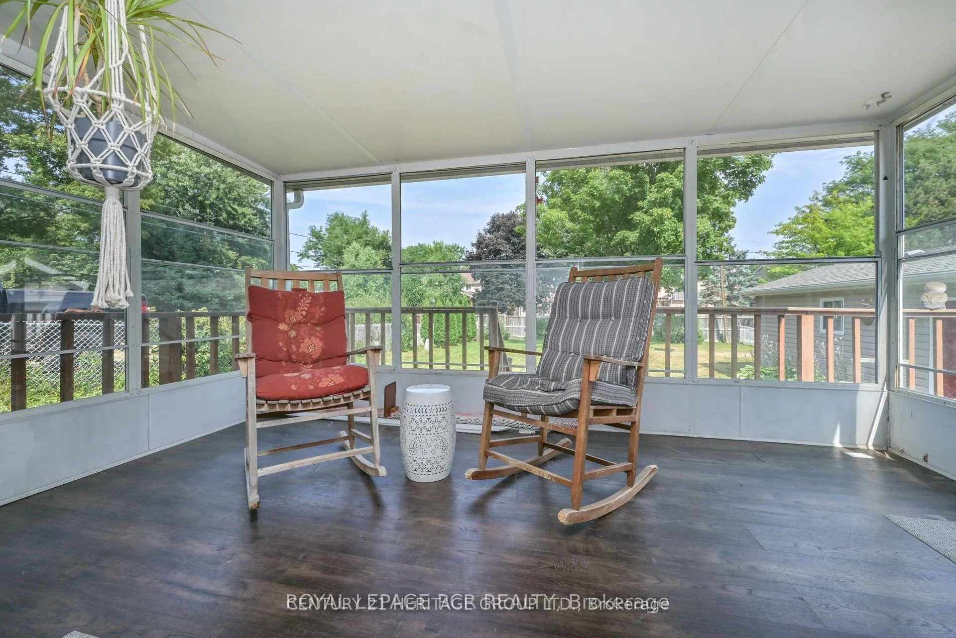 Photo 15 of 41 Evans Road, New Tecumseth, Alliston — HOMEH