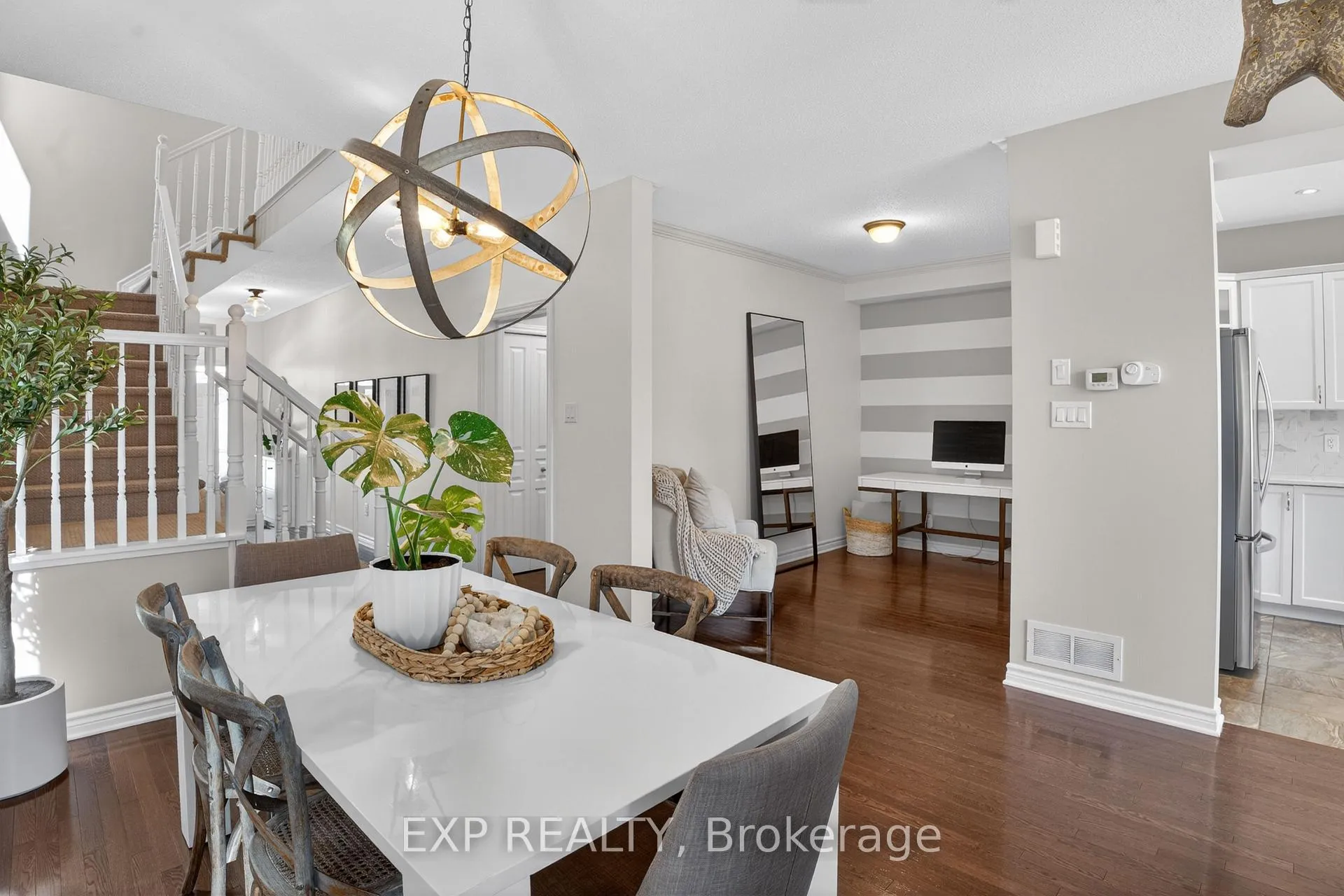 Photo 7 of 206 Mareth Way, Ottawa, Riverside South/Gloucester Glen — HOMEH