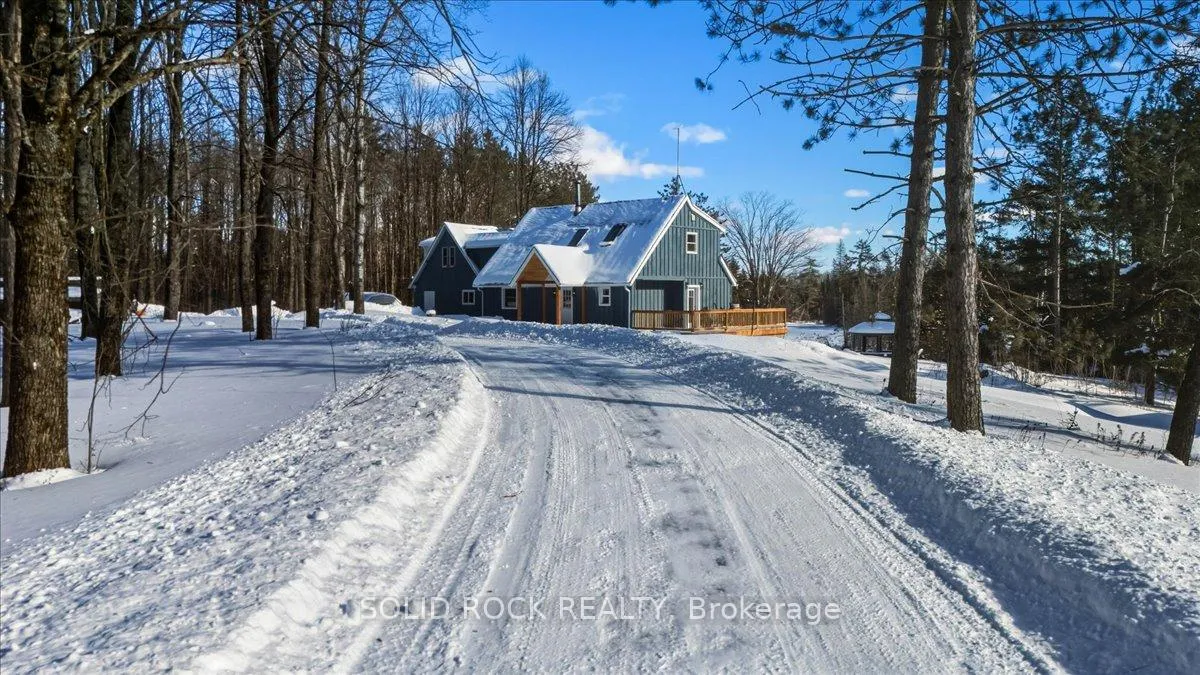 Front of 1802 Centre Line Road