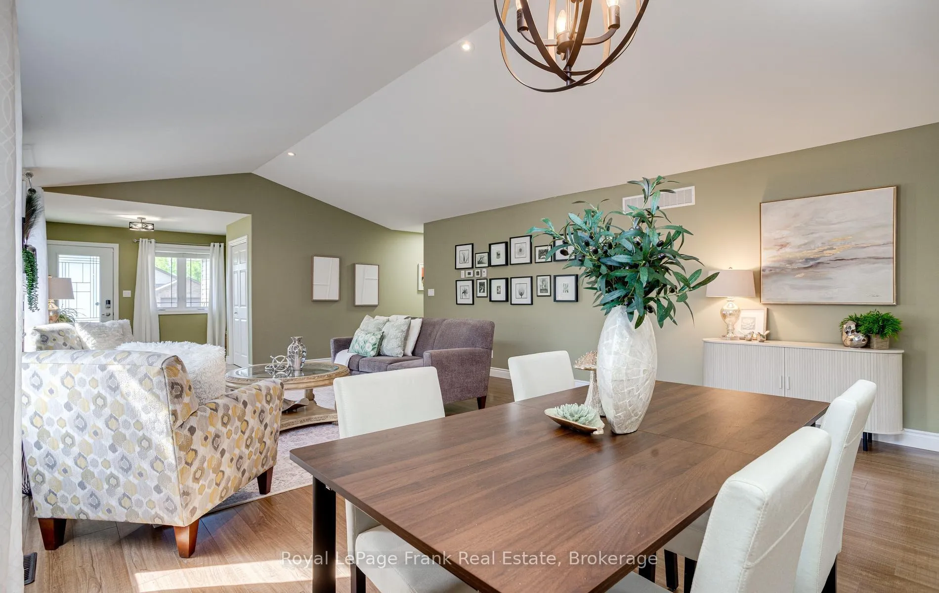 Photo 8 of 41 Cortland Way, Brighton — HOMEH