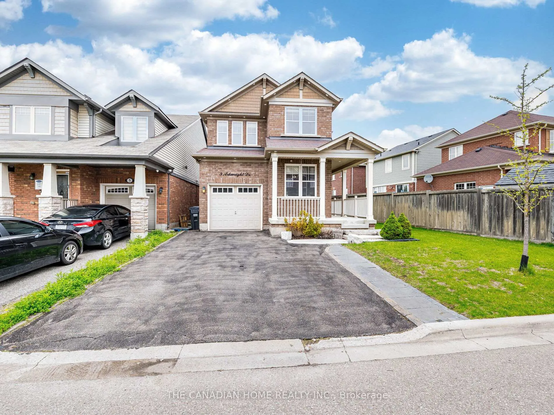 Photo 2 of 3 Arkwright Drive, Brampton, Northwest Brampton — HOMEH