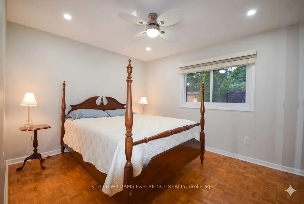 Photo 16 of 1290 Janisse Drive, Windsor — HOMEH