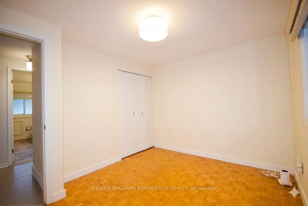 Photo 21 of 1290 Janisse Drive, Windsor — HOMEH