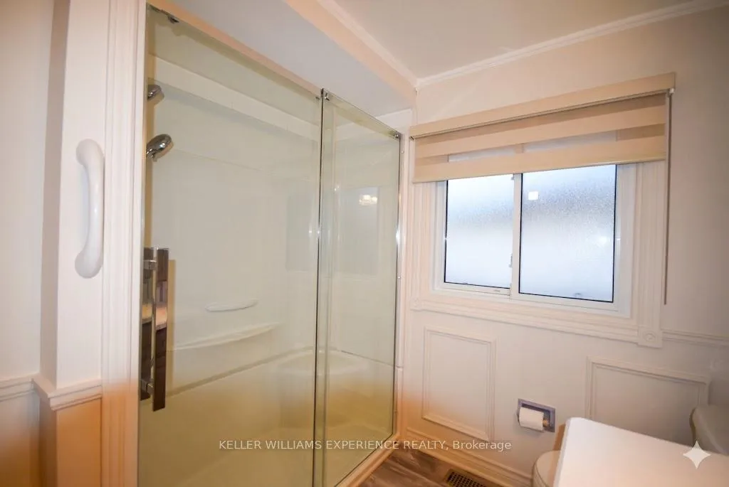 Photo 23 of 1290 Janisse Drive, Windsor — HOMEH