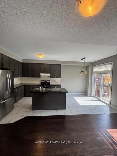 Photo 5 of 119 Rothwell Street, Aurora, Rural Aurora — HOMEH