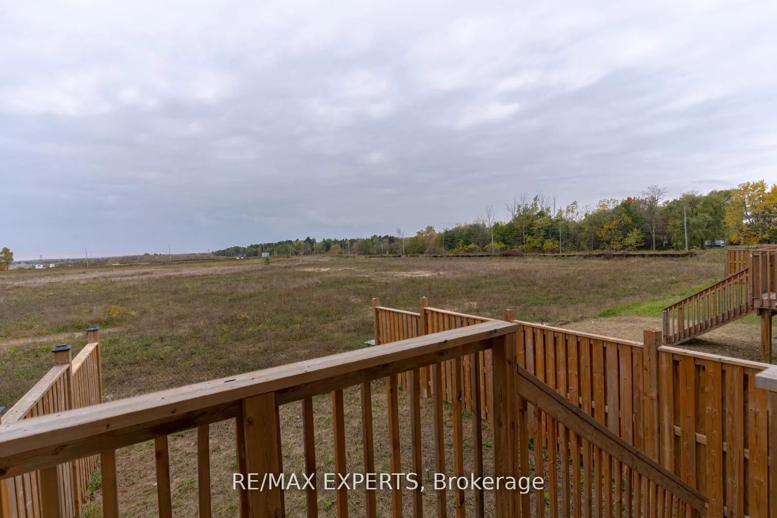Photo 12 of 405 Pumpkin Pass, Hamilton, Binbrook — HOMEH