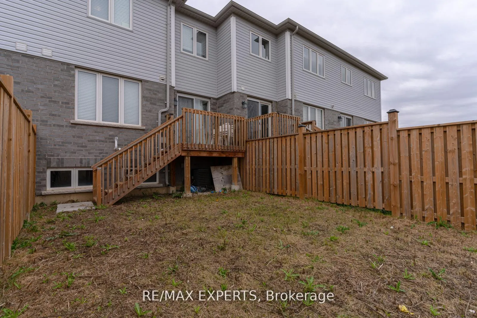Photo 17 of 405 Pumpkin Pass, Hamilton, Binbrook — HOMEH