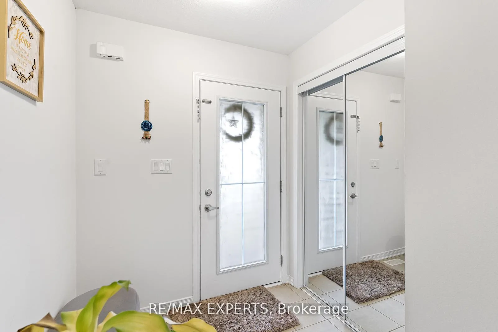 Photo 21 of 405 Pumpkin Pass, Hamilton, Binbrook — HOMEH