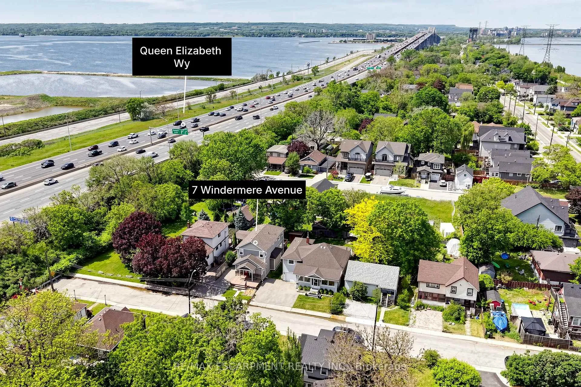 Photo 37 of 7 Windermere Avenue, Hamilton, Hamilton Beach — HOMEH