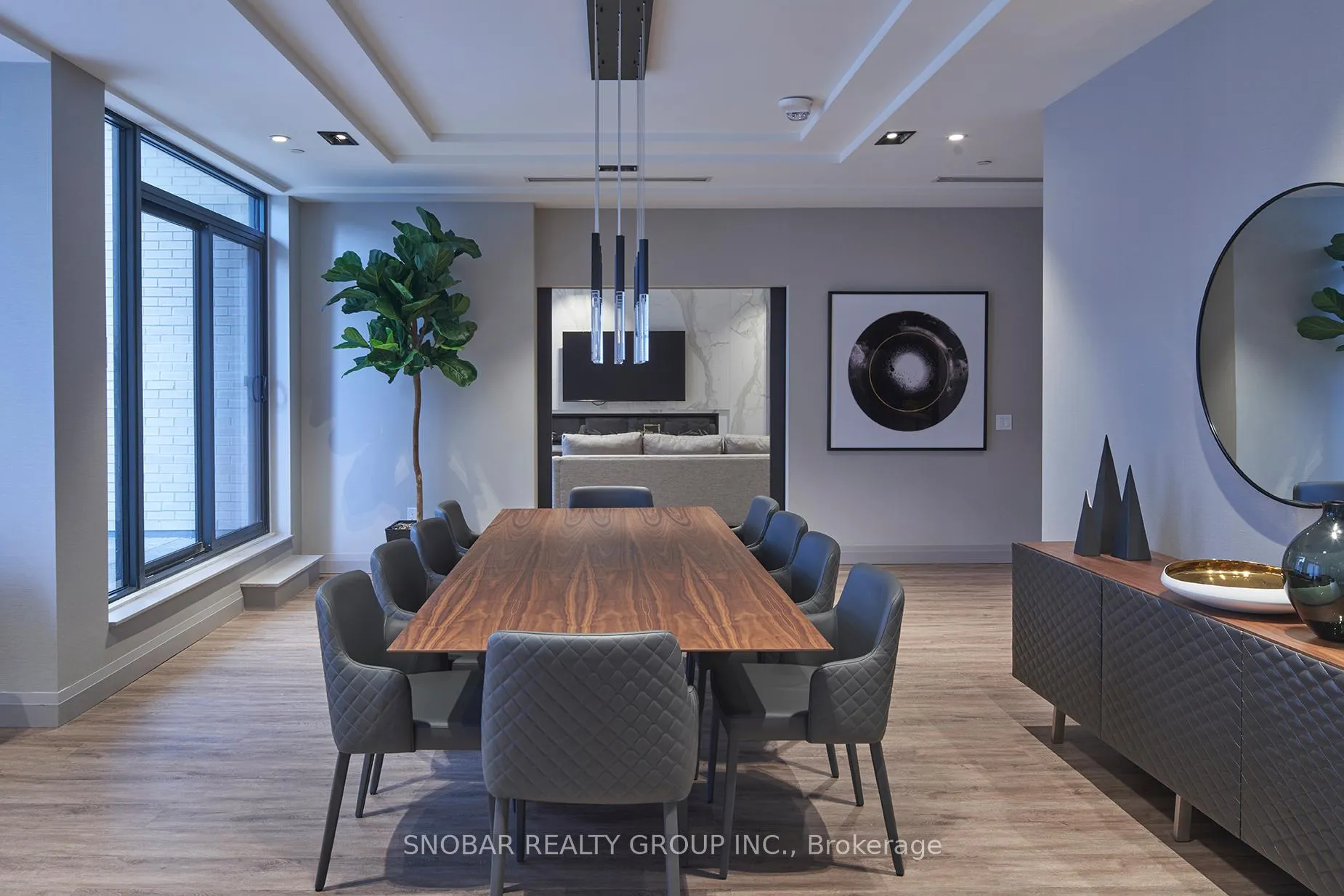 Photo 19 of Unit 310, 293 The Kingsway, Etobicoke, Edenbridge-Humber Valley — HOMEH
