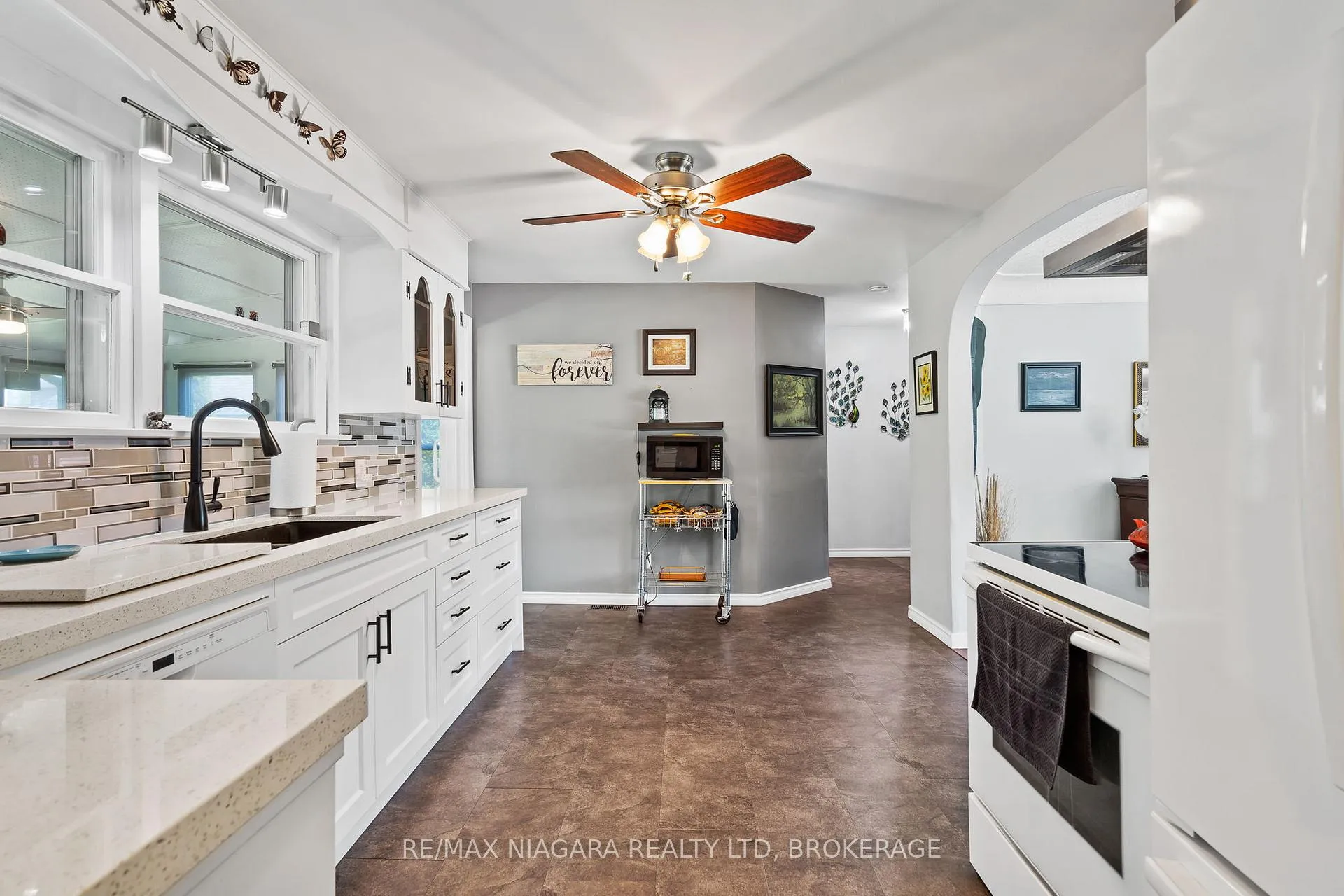 Photo 12 of 44 Chantler Road, Welland, West Welland — HOMEH