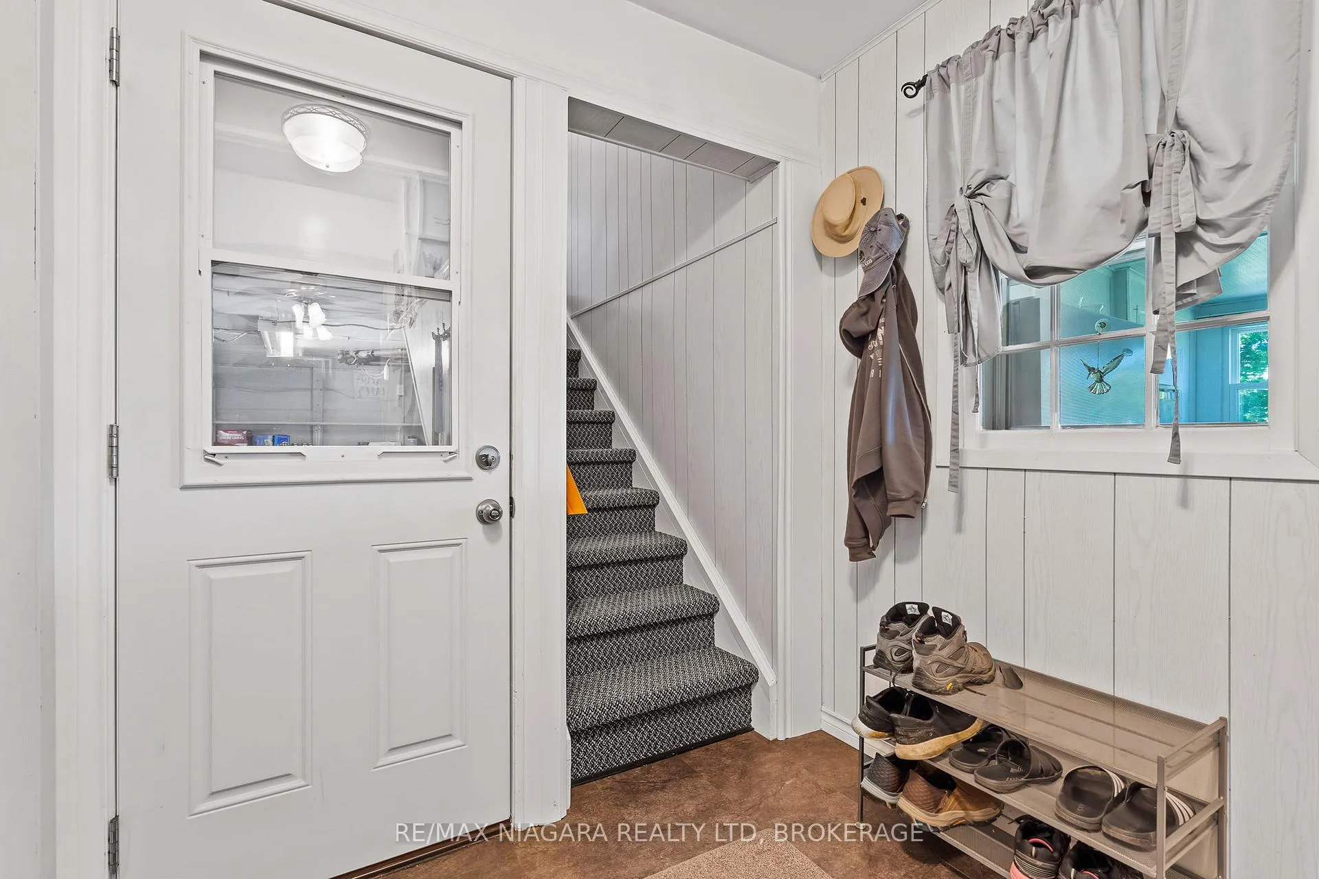 Photo 20 of 44 Chantler Road, Welland, West Welland — HOMEH