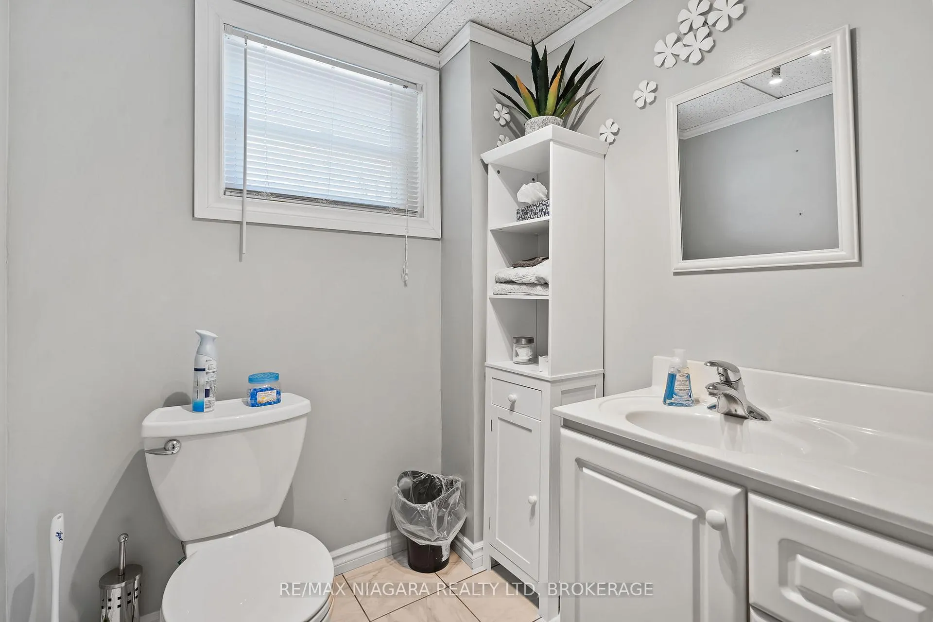 Photo 23 of 44 Chantler Road, Welland, West Welland — HOMEH