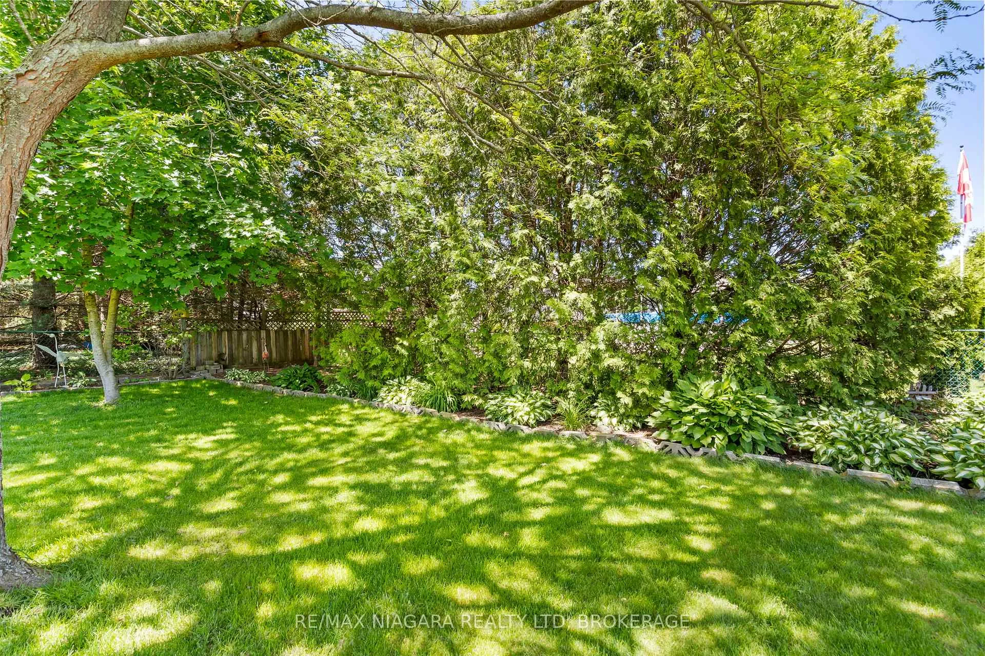 Photo 32 of 44 Chantler Road, Welland, West Welland — HOMEH
